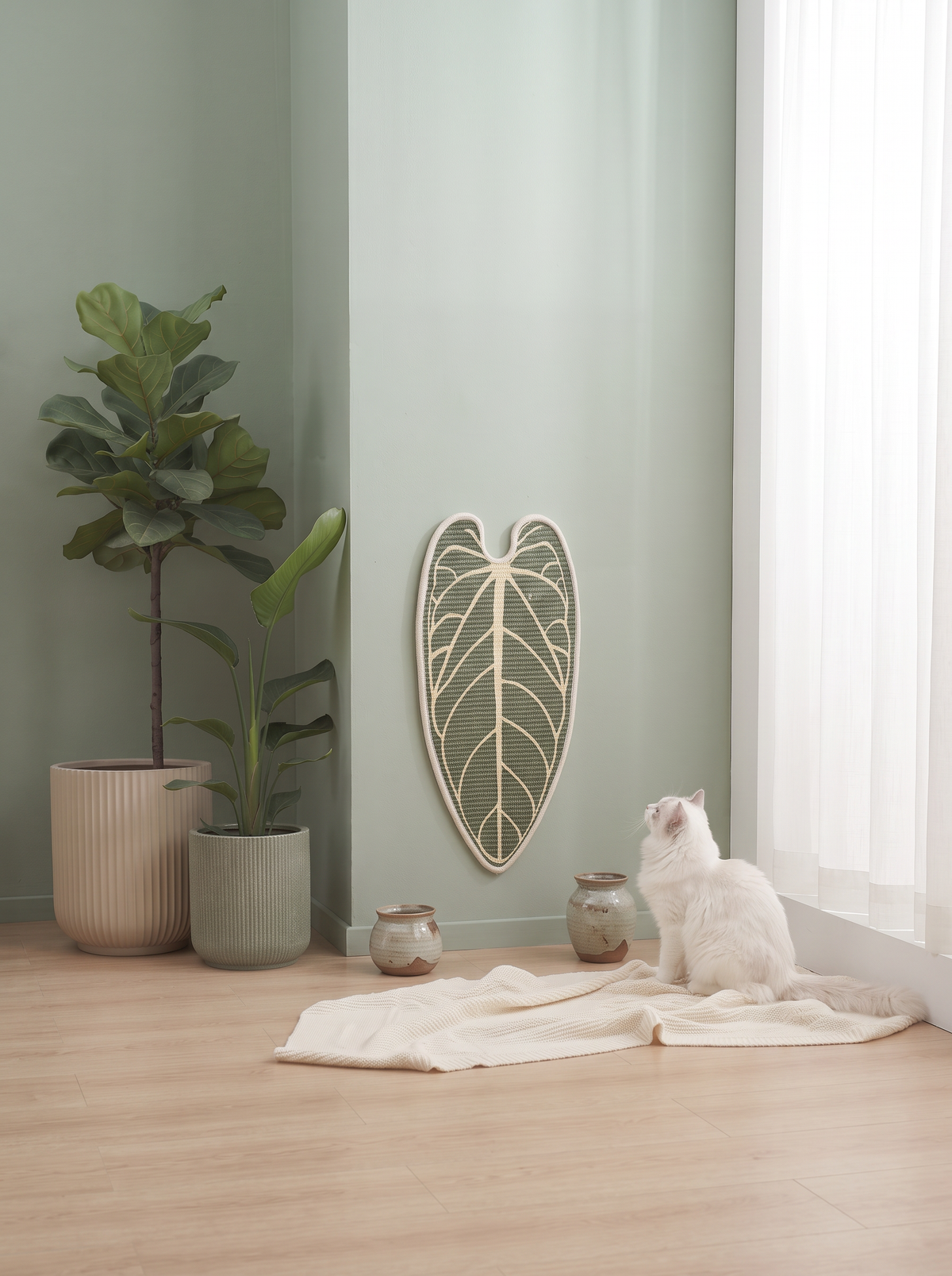 Monstera Muse Sisal Cat Scratcher
